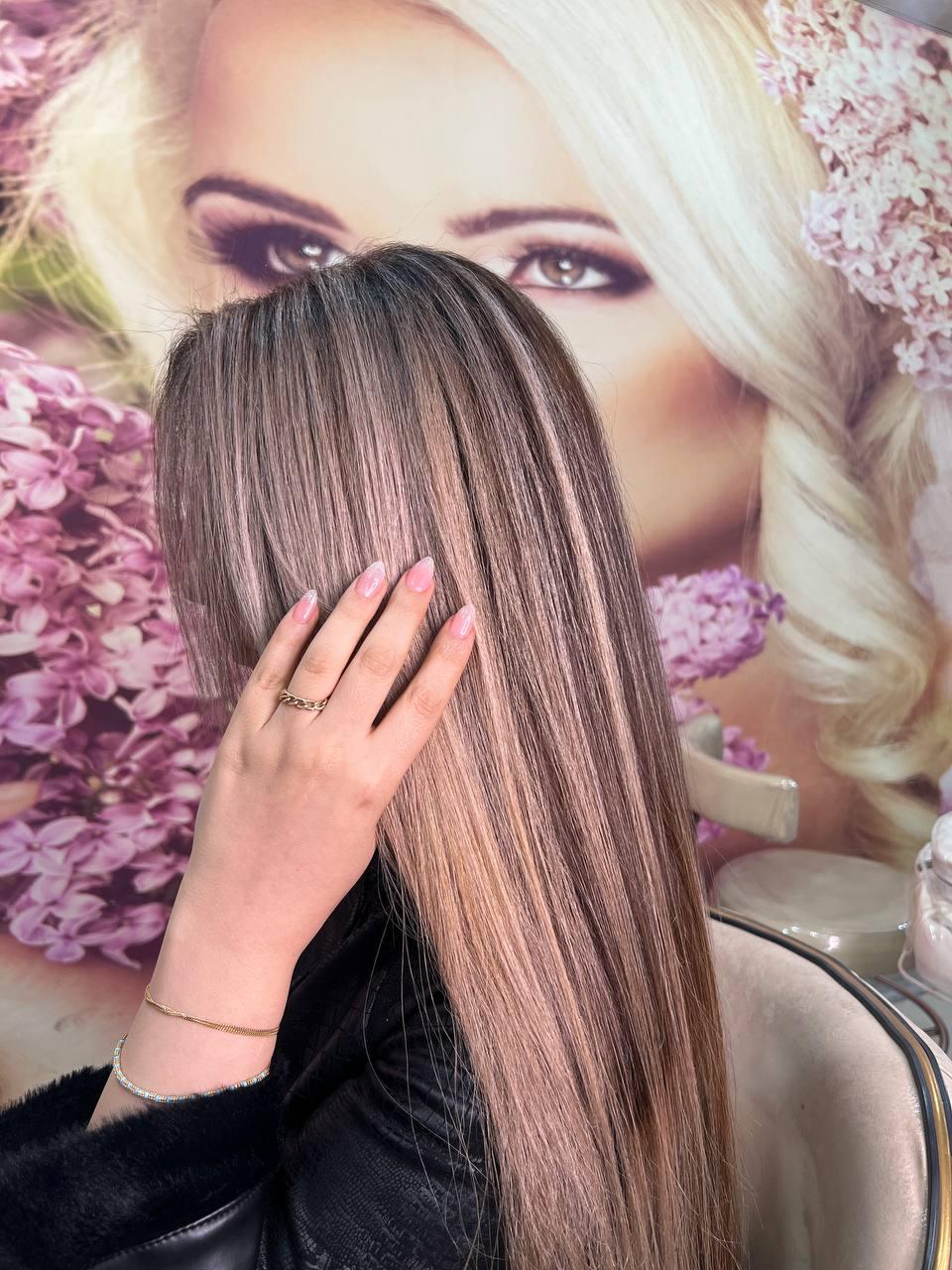 عکس سالن زیبایی آبرنگ 