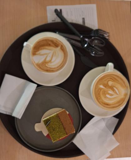 عکس قهوه لمیز (شعبه یوسف آباد)