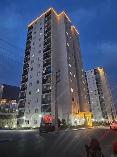 عکس برج ارغوان (بلوک ۸۱) زون ۴ فاز ۱۱