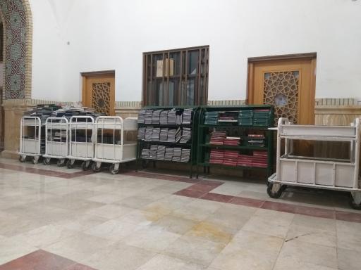 عکس انبار کتب انوار