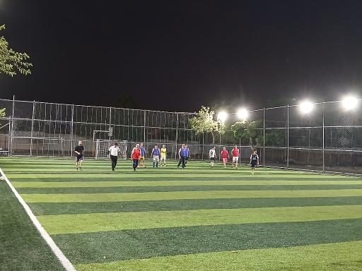 عکس زمین فوتبال چمن مصنوعی 