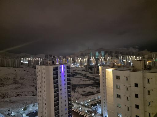 عکس برج ارغوان (بلوک ۸۱) زون ۴ فاز ۱۱