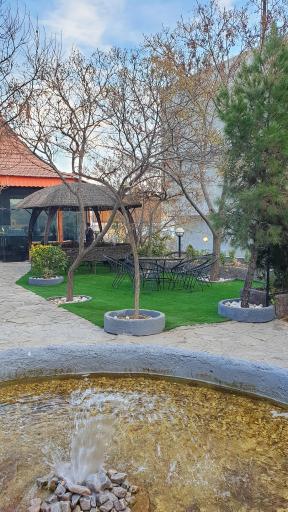 عکس رستوران باغ حاج اسماعیل