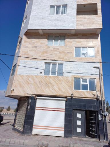 عکس ساختمان آدینه 2