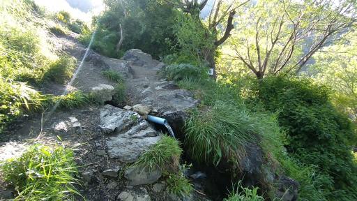 عکس چشمه درازلش