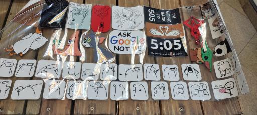 عکس چاپ‌دونی( مرکز چاپ و هدایای تبلیغاتی)