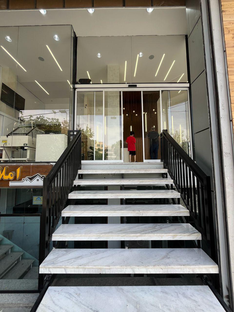 عکس اکبر جوجه شعبه سیمین