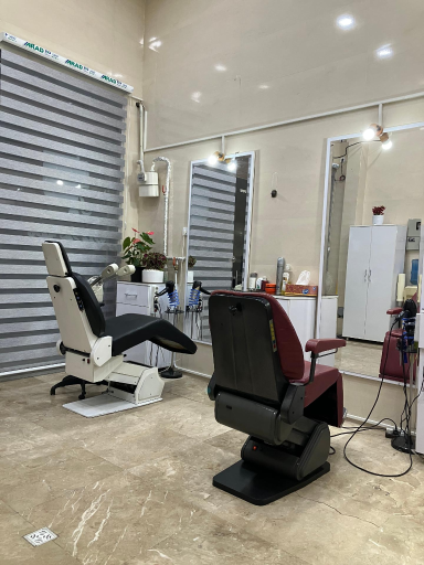 آرایشگاه وحید