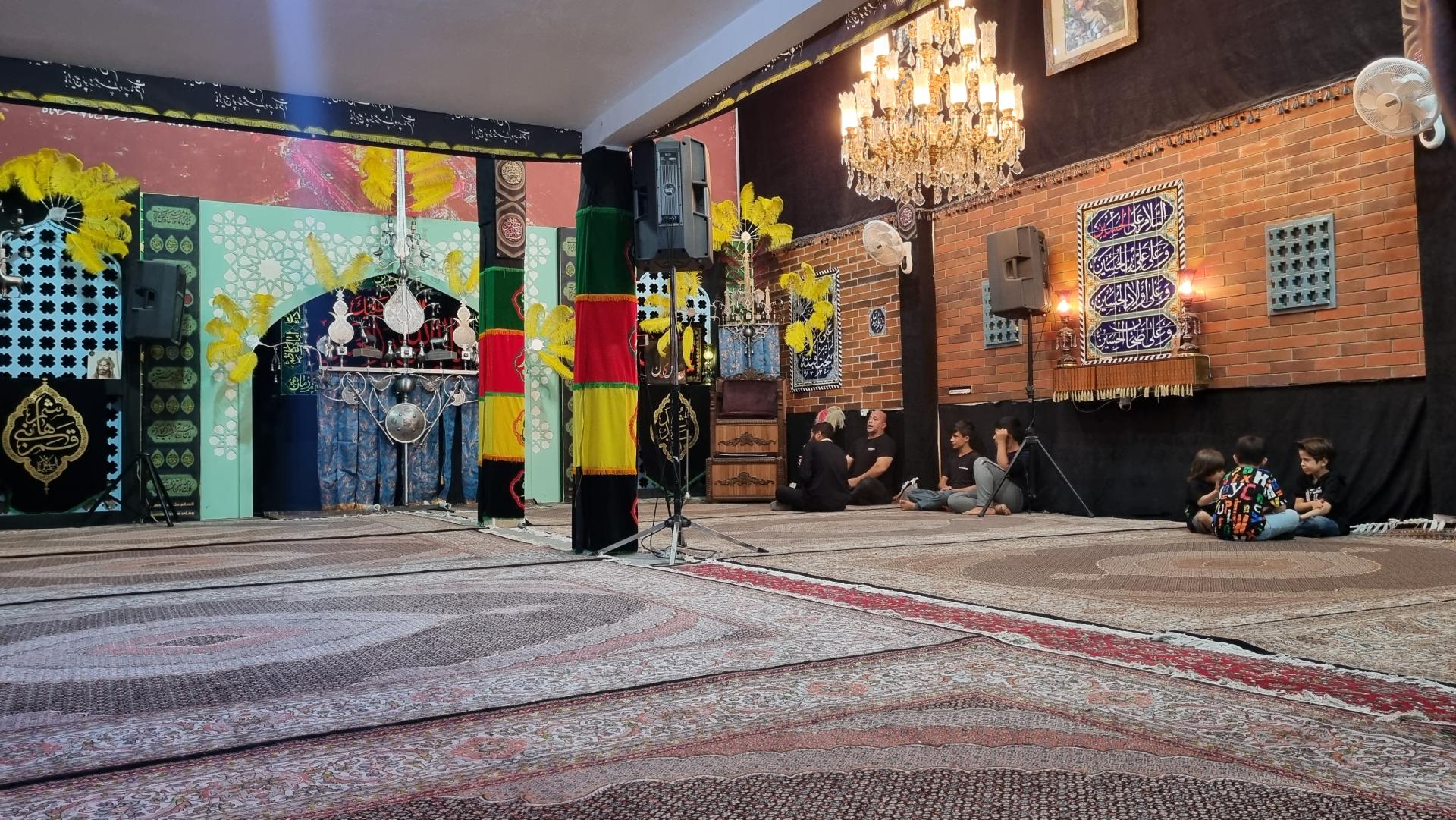 عکس هیئت خامس آل عبا (ع)