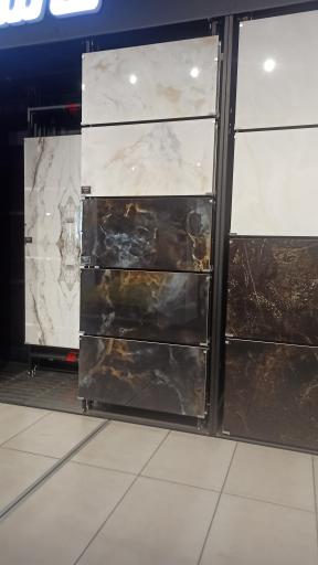 عکس فروشگاه عمده کاشی و سرامیک 