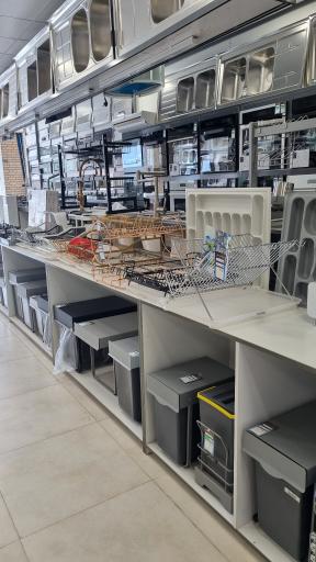 عکس فروشگاه درخت سبز(نوری پرهیزکاری) 