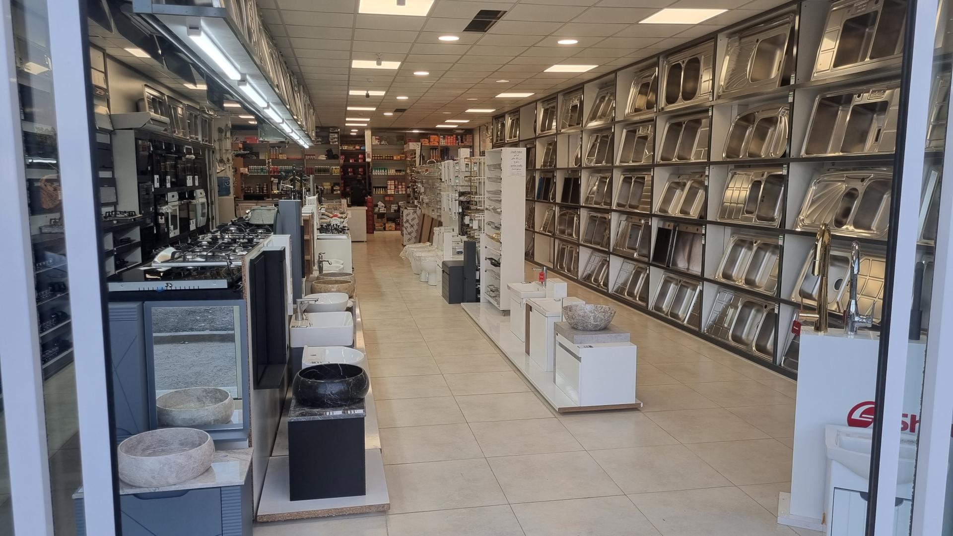 عکس فروشگاه درخت سبز(نوری پرهیزکاری) 