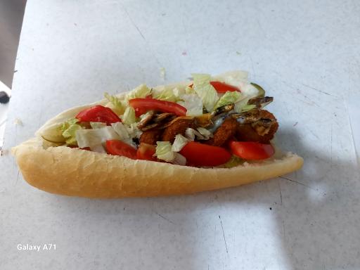 عکس فست‌فود علامت سوال شعبه ۲