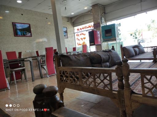 عکس رستوران حاج حسین