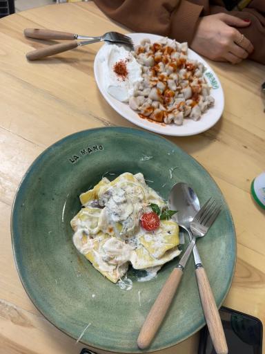 عکس پاستا لامانو