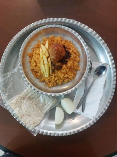 عکس تهیه غذا و رستوران چکدرمه 