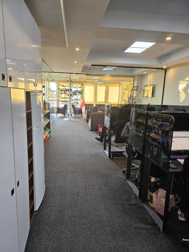 عکس بازی سازان تجهیزات مراکز بازی