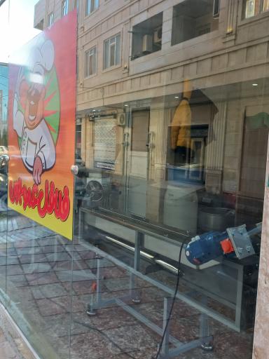 عکس فلافل کیلویی عمو جون