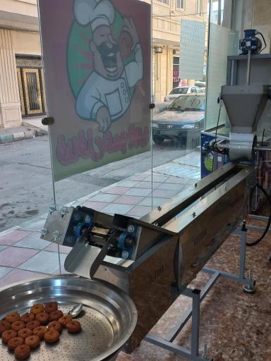 عکس فلافل کیلویی عمو جون