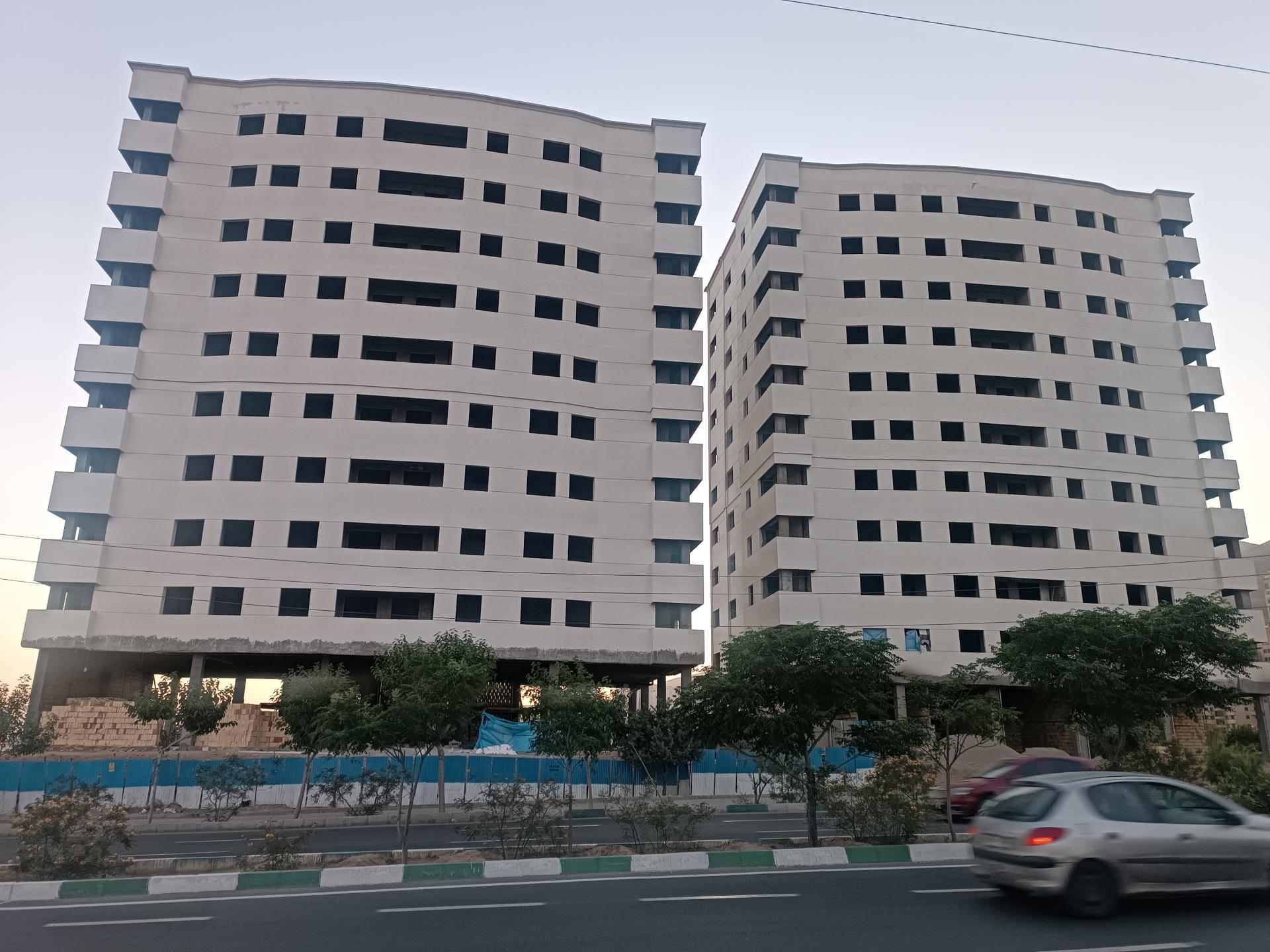 عکس پروژه مسکونی زمین شناسی  (در حال ساخت)