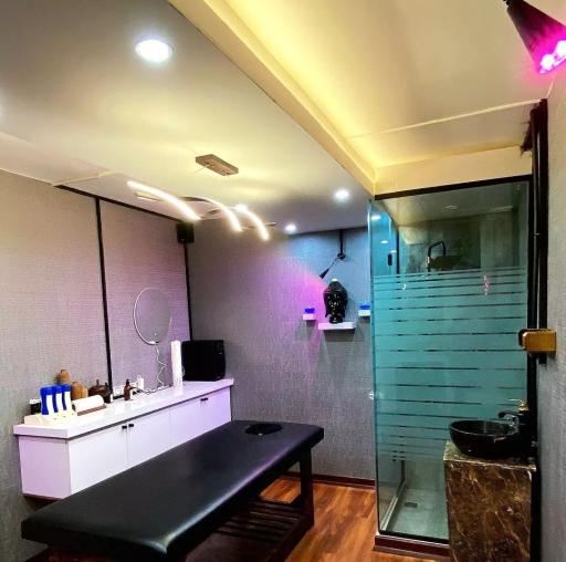 عکس آرایشگاه پارادایس