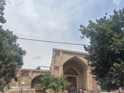 عکس کاروانسرای شاه عباسی قدمگاه