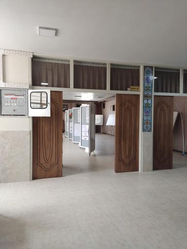 عکس دبیرستان فرزانگان امین 1 دوره دوم