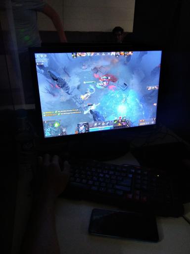 عکس گیم‌نت آریا