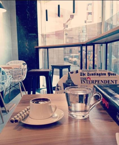 عکس کافی شاپ ساحل قم