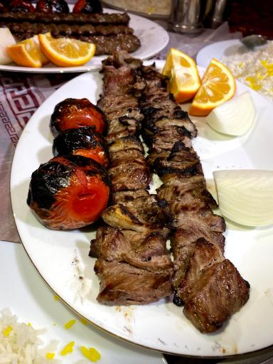 عکس رستوران سنتی دل انگیز 