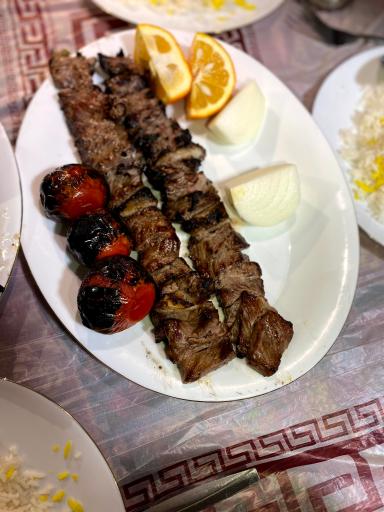 عکس رستوران سنتی دل انگیز 