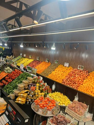 عکس هایپر میوه طهران سبز