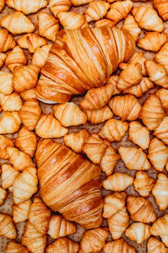 عکس دکان نان و قهوه‌ دستاس