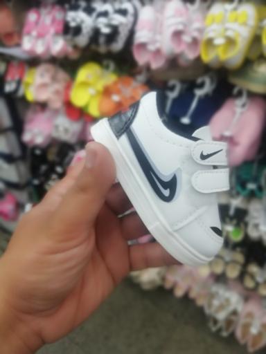 عکس کفش بچگانه پرنسس