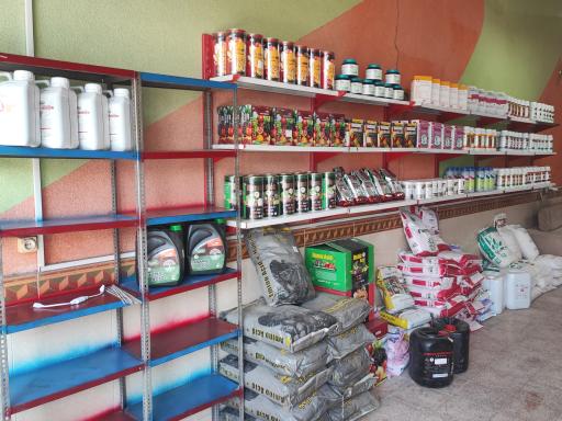 عکس نهاده‌ های کشاورزی و ادوات آبیاری باقری