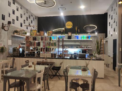 عکس کافه اسپیناس