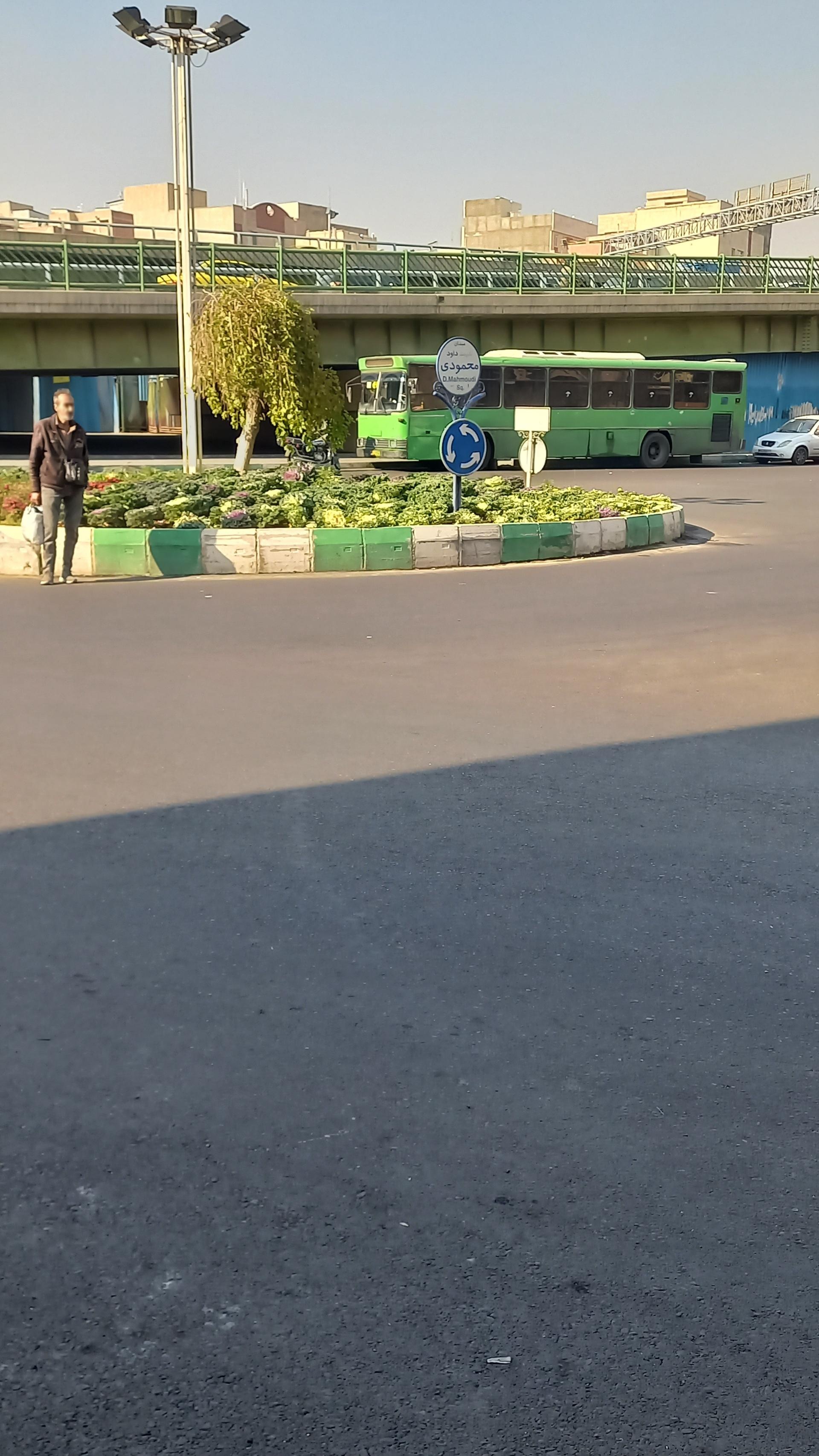 عکس میدان محمودی