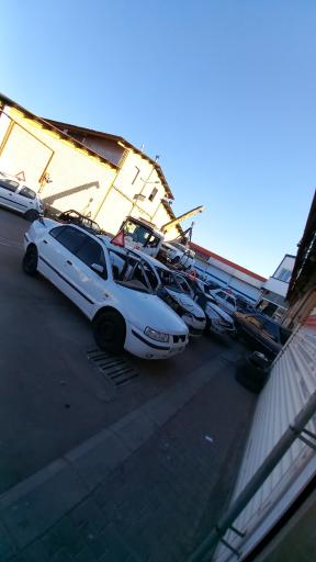 خرید و فروش خودروهای تصادفی شرکا