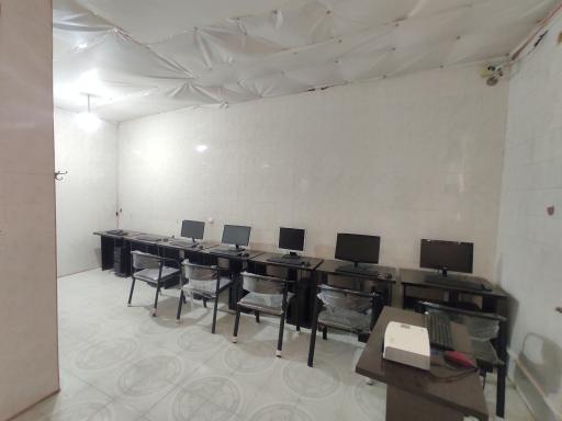 عکس آکادمی نادری