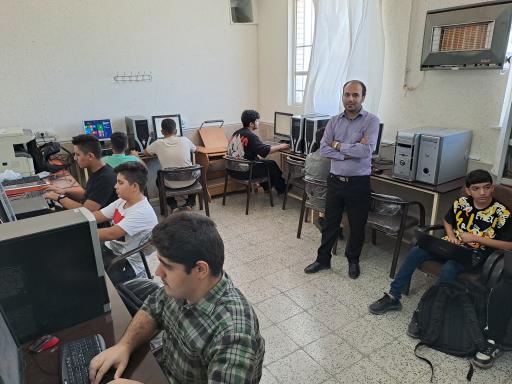 عکس دبیرستان پسرانه مفید