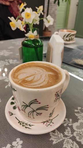 عکس کافه کتاب رگبرگ