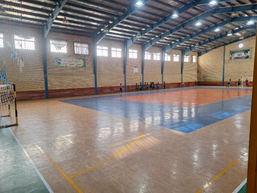 عکس سالن ورزشی شاهد احمد آباد