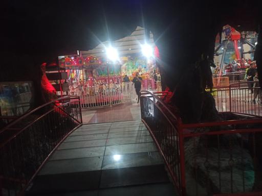 شهربازی شهرک سیمرغ