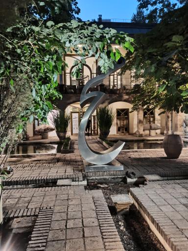 عکس آرت سنتر باغ