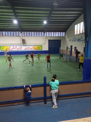 عکس سالن ورزشی شهدا