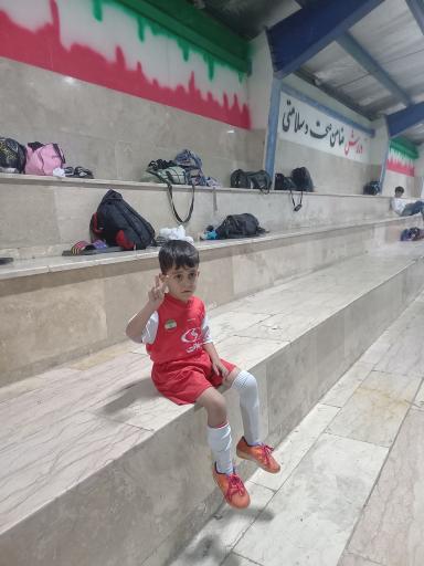 عکس سالن ورزشی شهدا