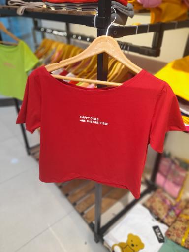 عکس فروشگاه پوشاک زنانه نیل شاپ