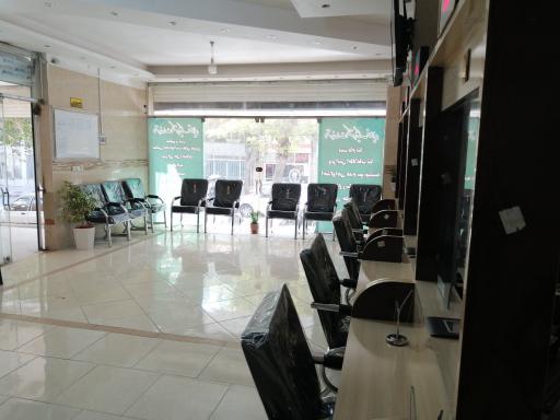 عکس دفتر خدمات الکترونیک قضایی مفتح به مدیریت محمد دلشاد