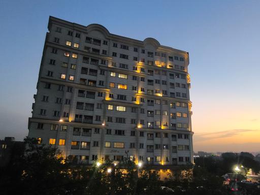 برج رونیکا پالاس مجلل