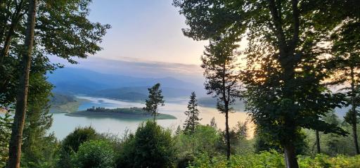 عکس پارک جنگلی آذر رود